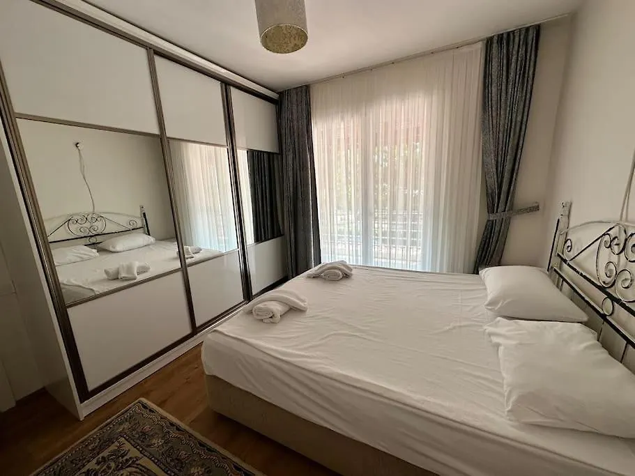 Nefis Villas Denize Ve Avm Ye Yakin Yazlik Kusadasi Long Beach Turkey